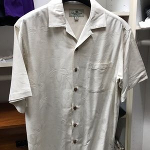 Island Shores men’s Hawaiian shirt, washable silk, like new
